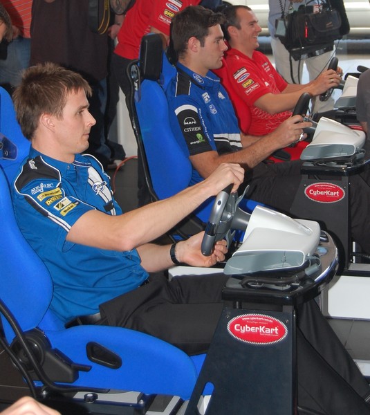 V8 Supercars drivers Mark Winterbottom, Shane van Gisbergen and Lee Holdsworth race on Forza Motorsport 3 on Xbox 360